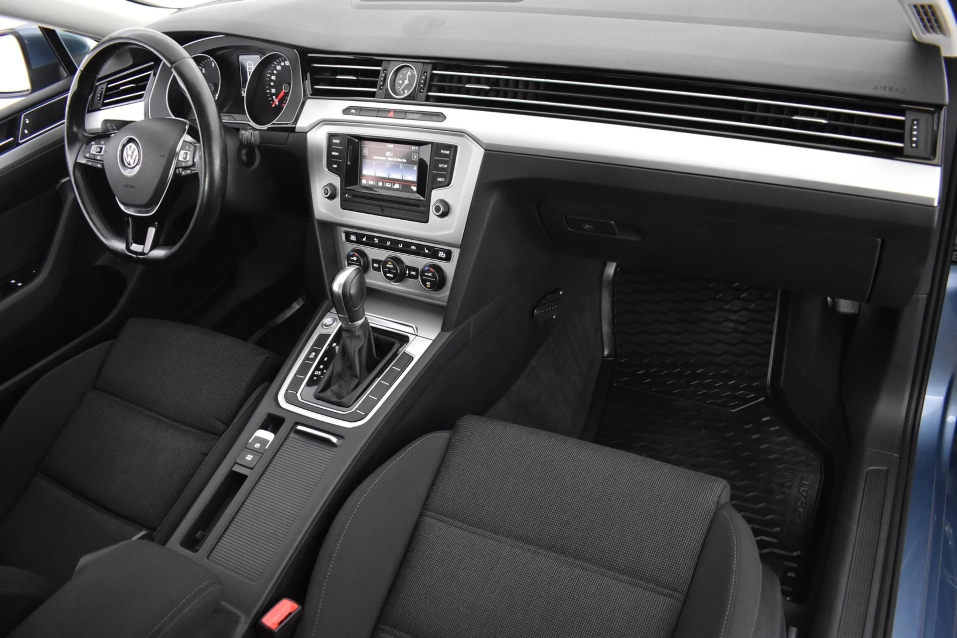 Car Image - 4icwGVazx8dHRzhR4ym7OO