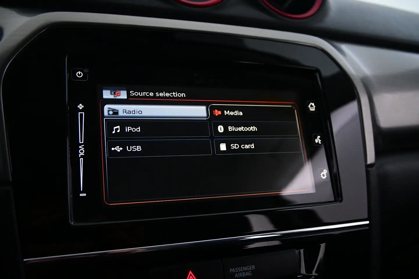 Car Image - 4TB0QXMC8DNV7EF4xBS1gi