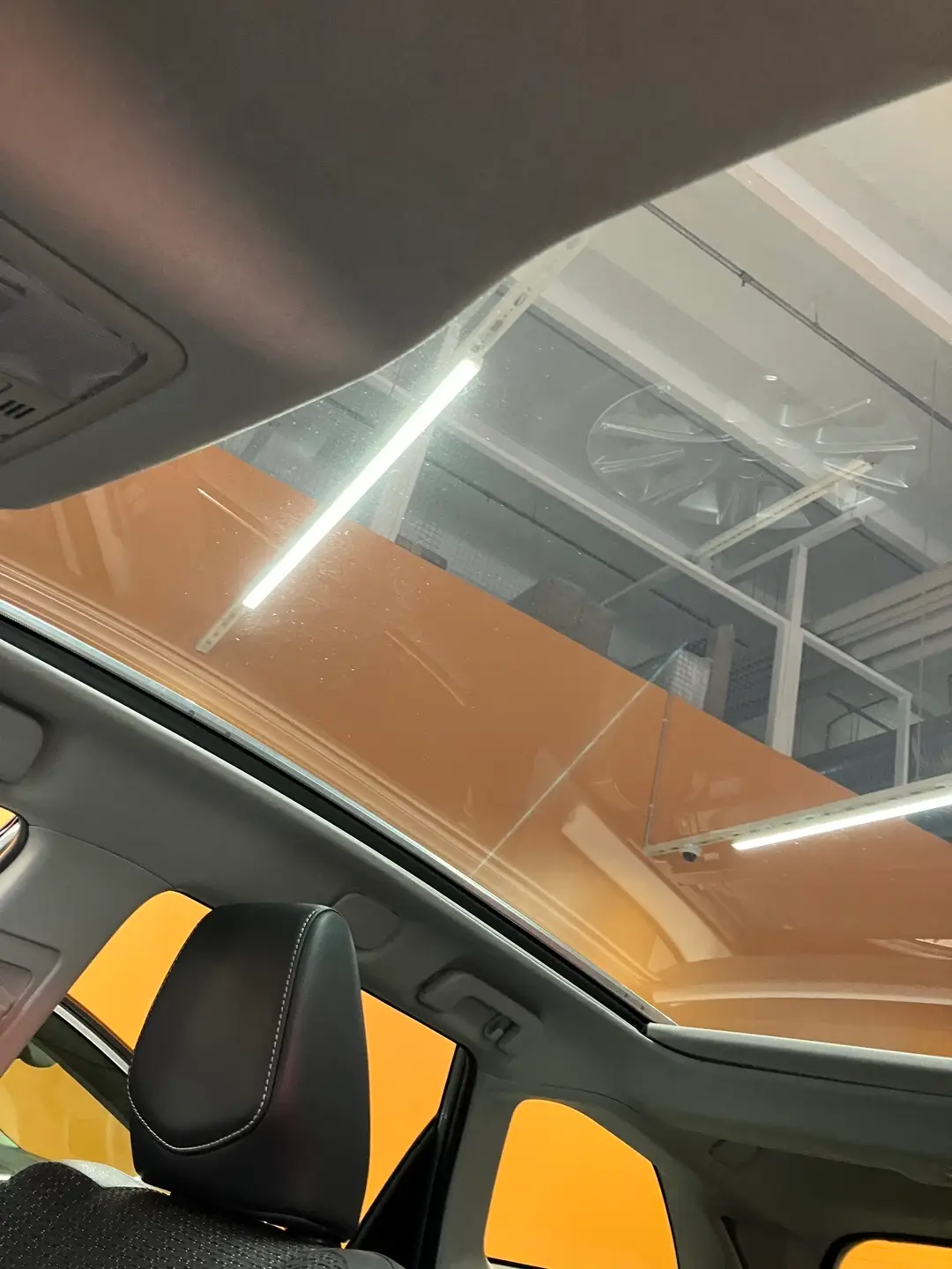 Car Image - 27k5CbjvvFOzCiZisNXw7O