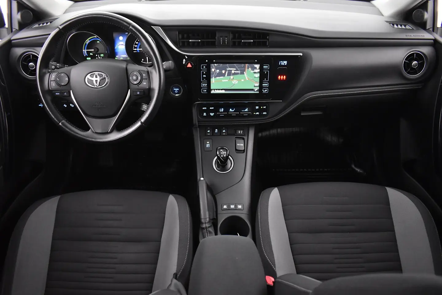 Car Image - 2UCnjWFNFgQzNzDpmMnt1e