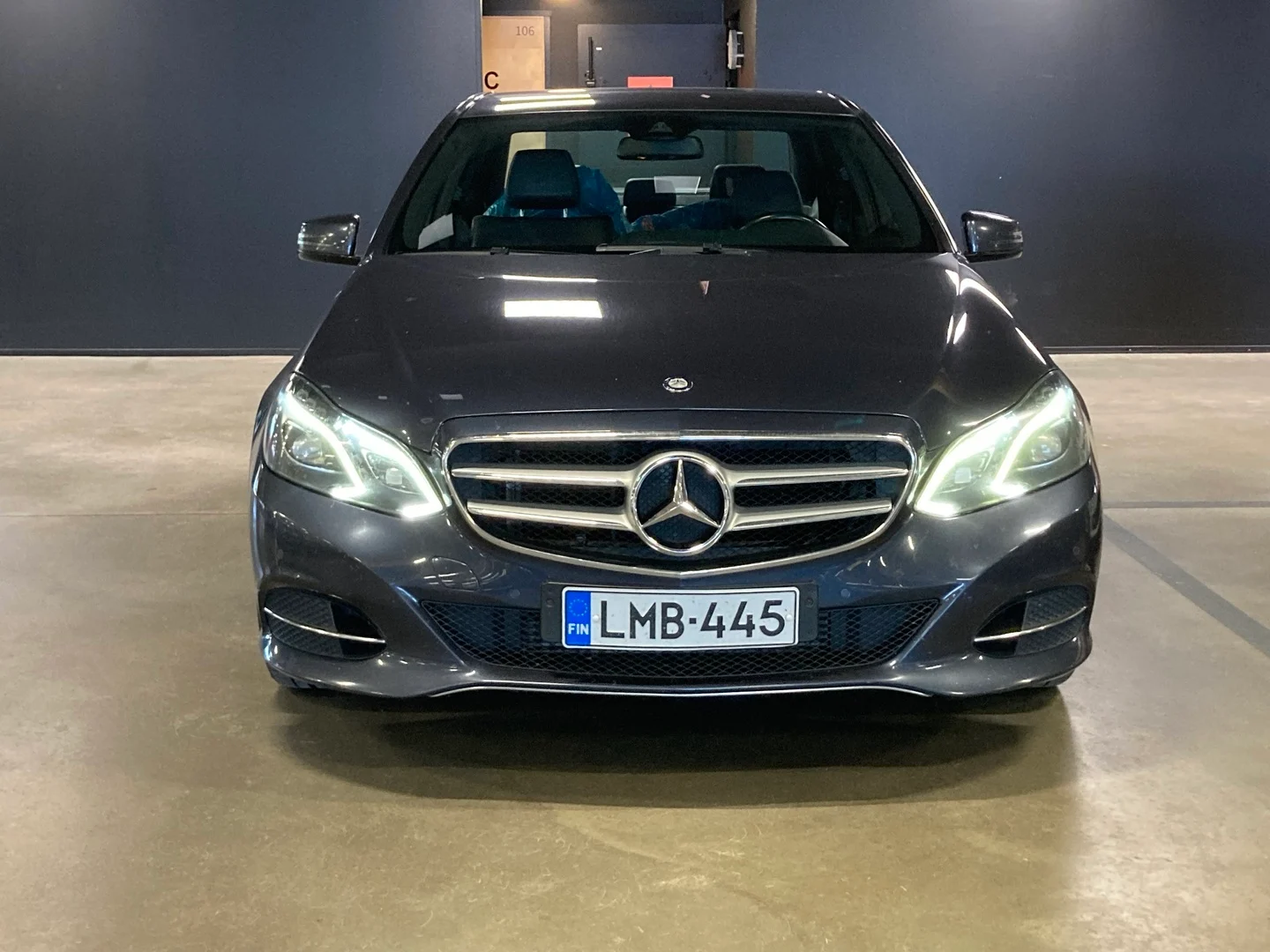 Car Image - 2wdg6TDB0OtvW3JE5UtfZr