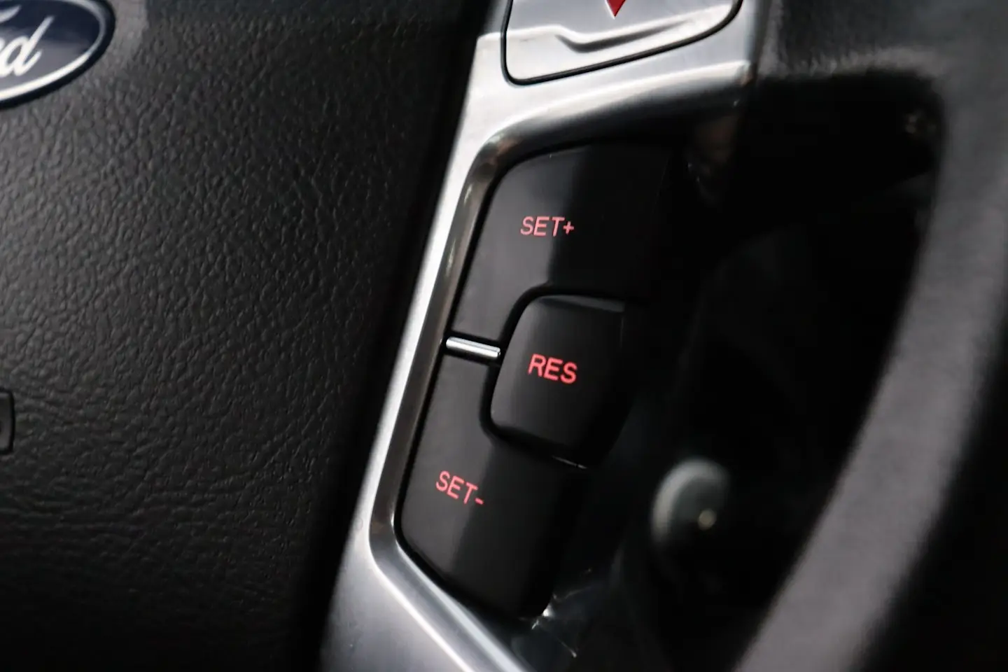 Car Image - 5aG5eIgEw4d4f2VwfNwZgm