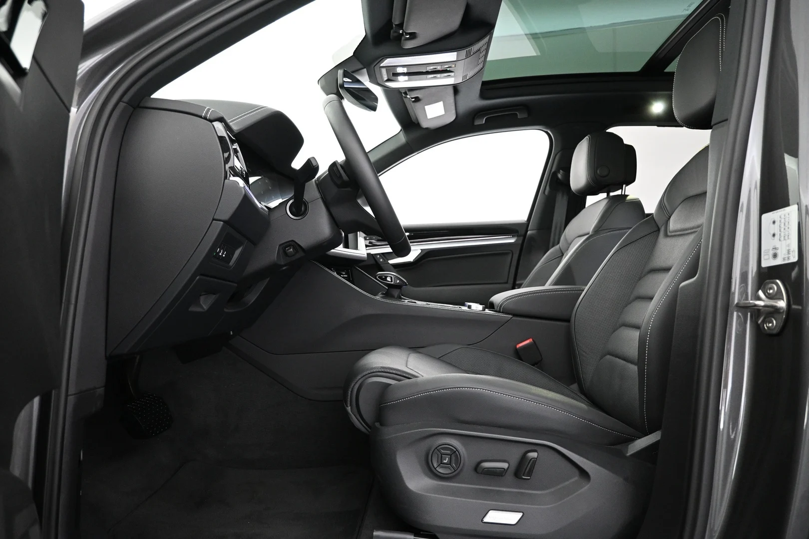 Car Image - 31z33pbrFM4IFXllkkKhvB
