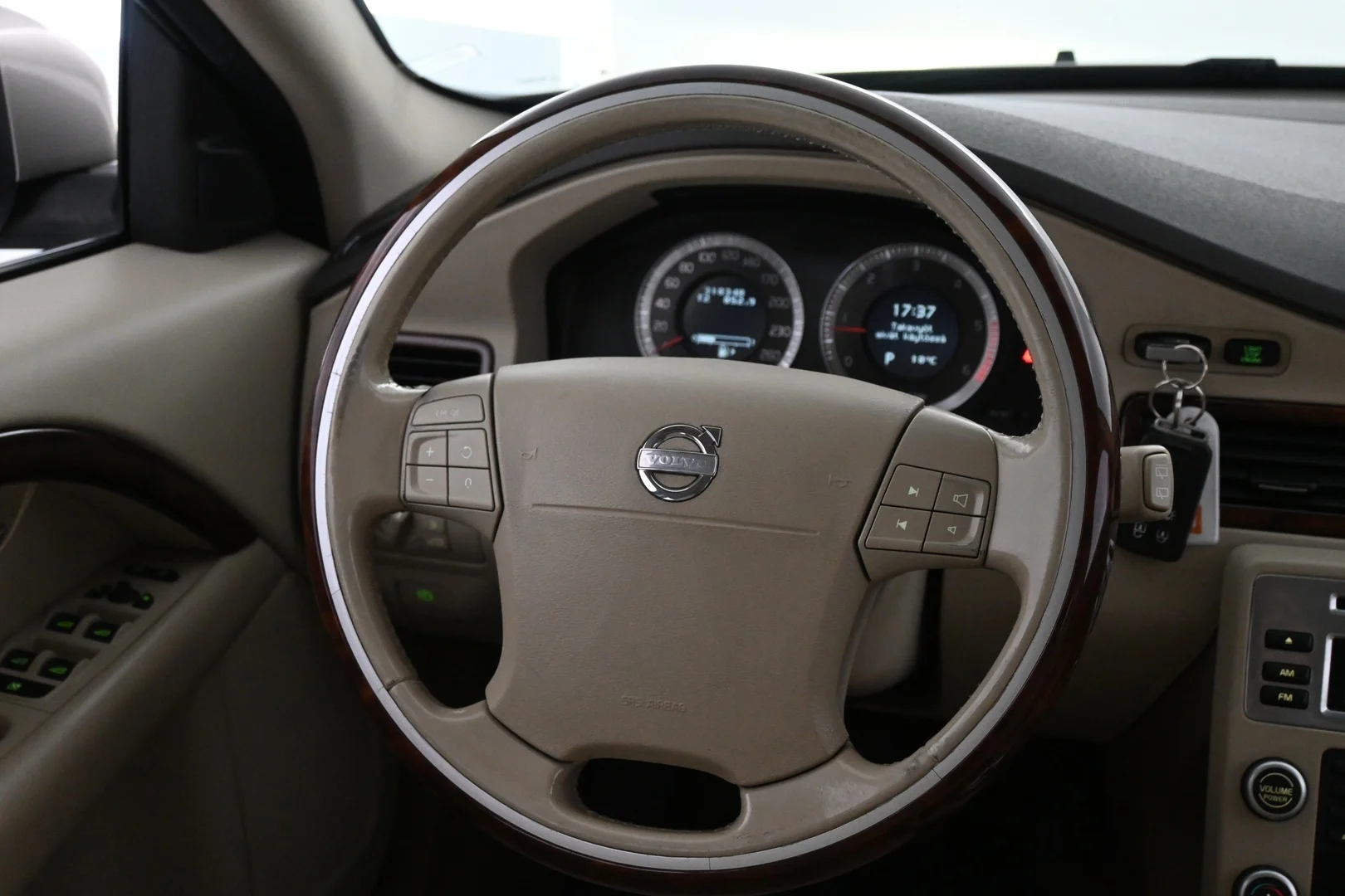 Car Image - 6j8Z0CrMx5IXVNyZ3VVeZO