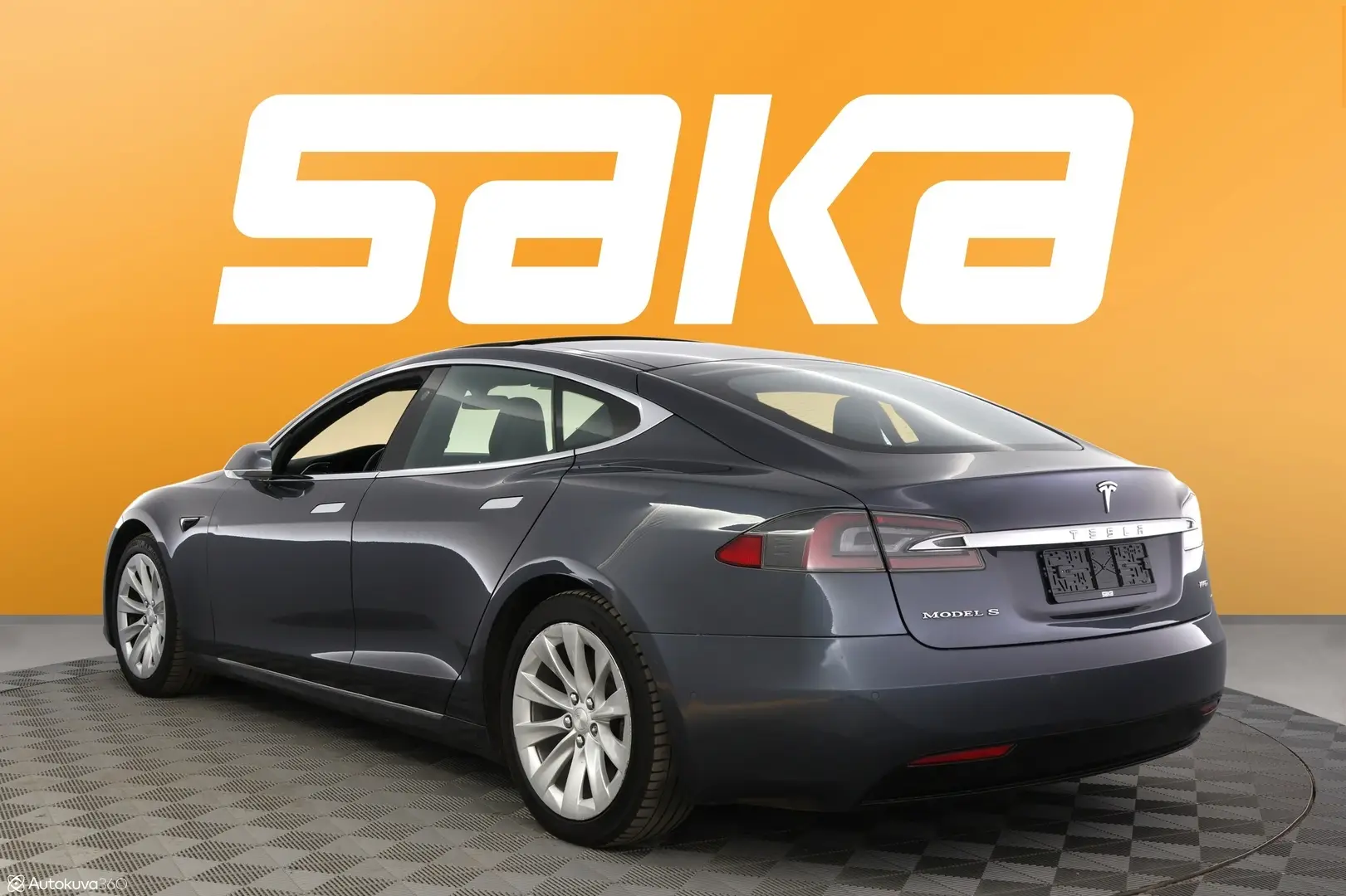 Car Image - 7f5KBKewTFB8doFvq8jNml