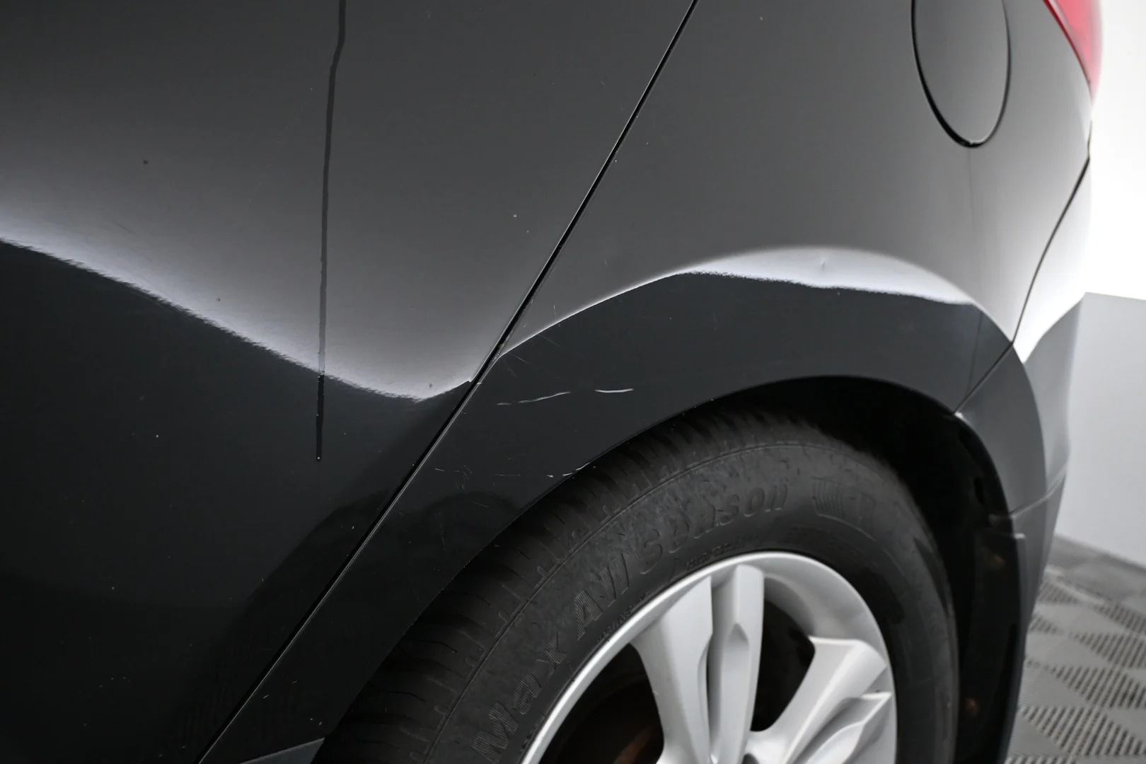 Car Image - 7bQic6eEmfvMVZwBTlDEHn