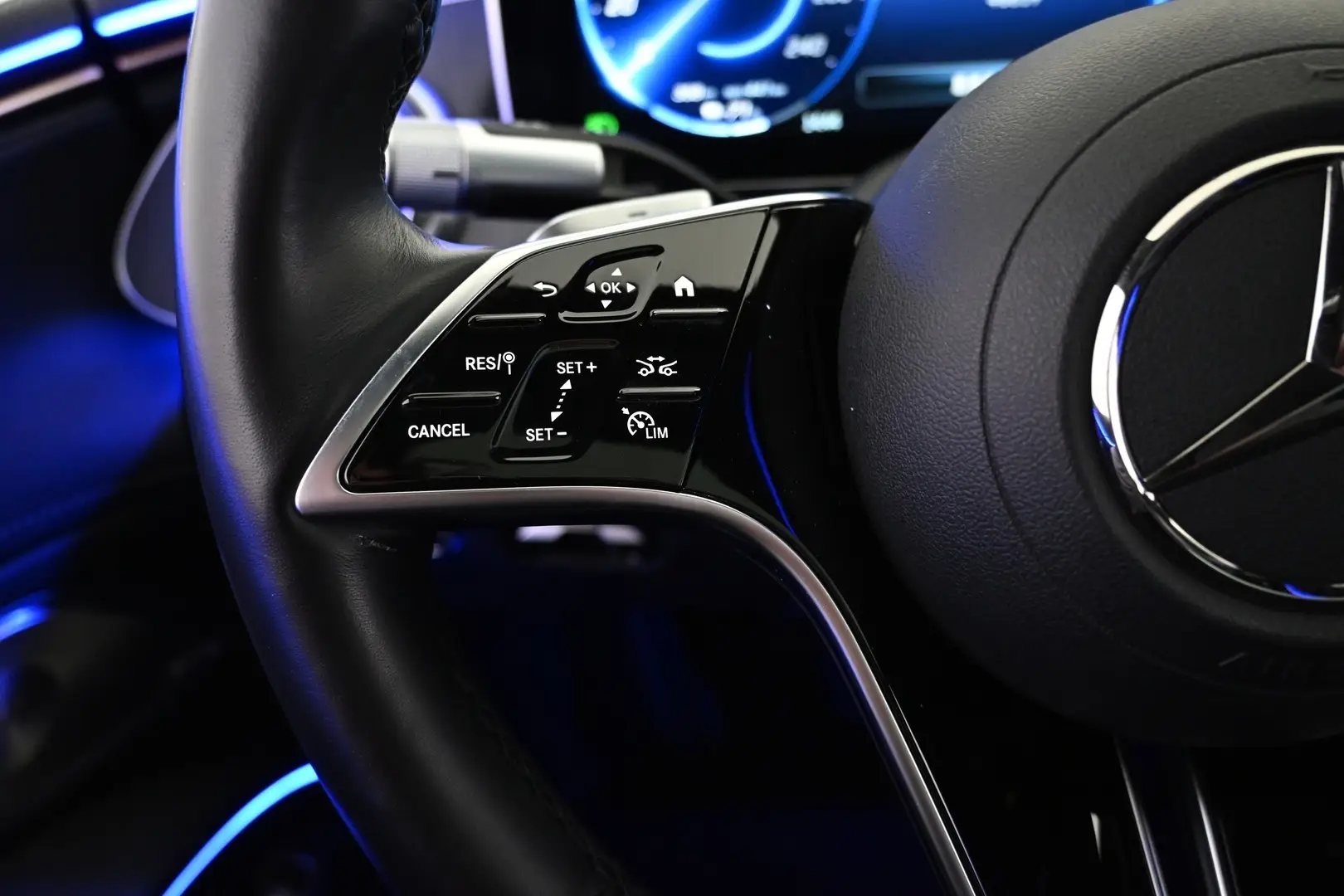 Car Image - 6afQIfPtVnn6aPHsQJ5lnu