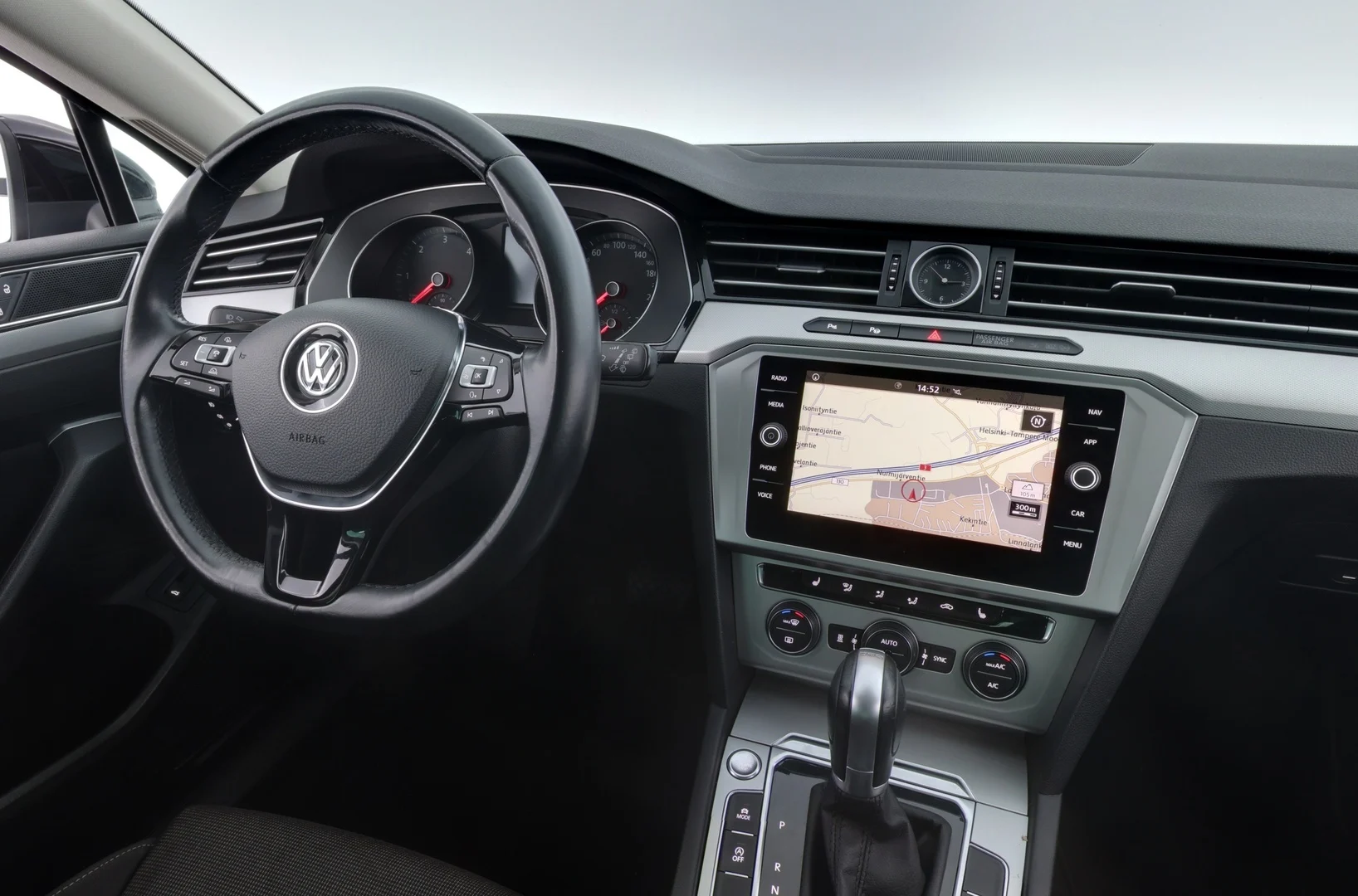 Car Image - 544Fyd8LEkIzxKFrnV8Z8q