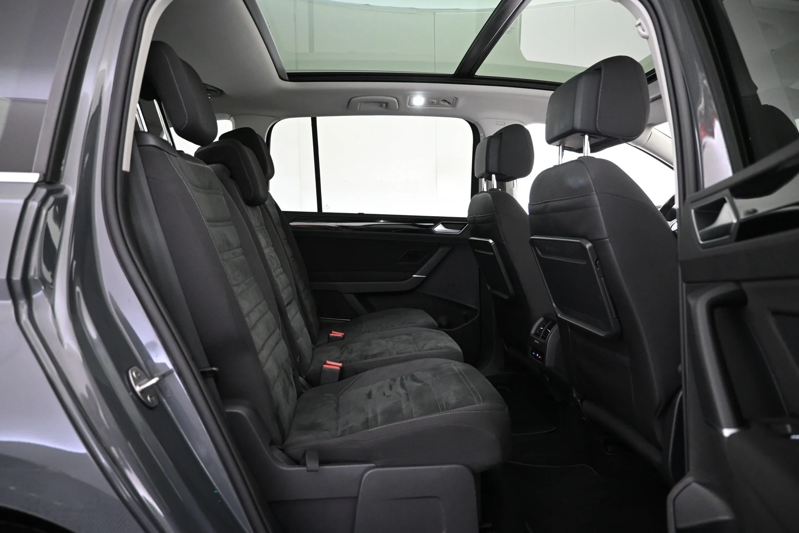 Car Image - 14TVIh7qvDbtEWifHOWM6E