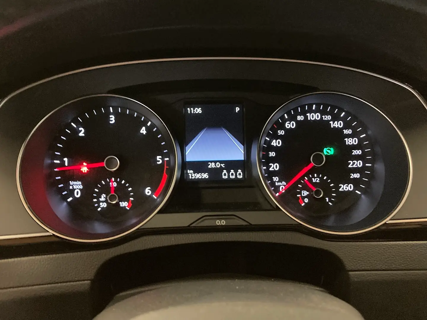 Car Image - 6u1r3AoxHiDXqxMUm8c8kT
