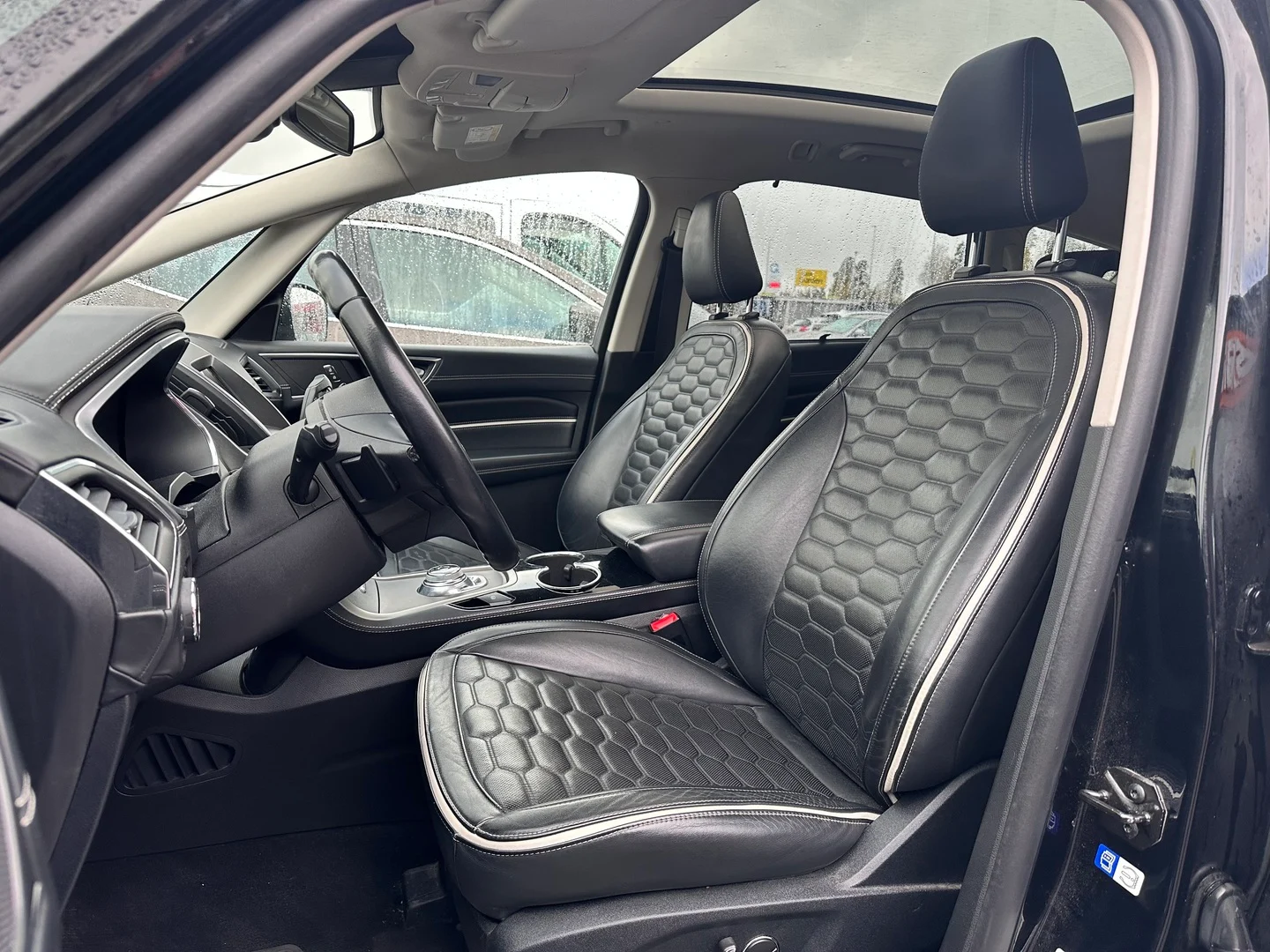 Car Image - 5Z8NEytwE6cKbygE3DerSa