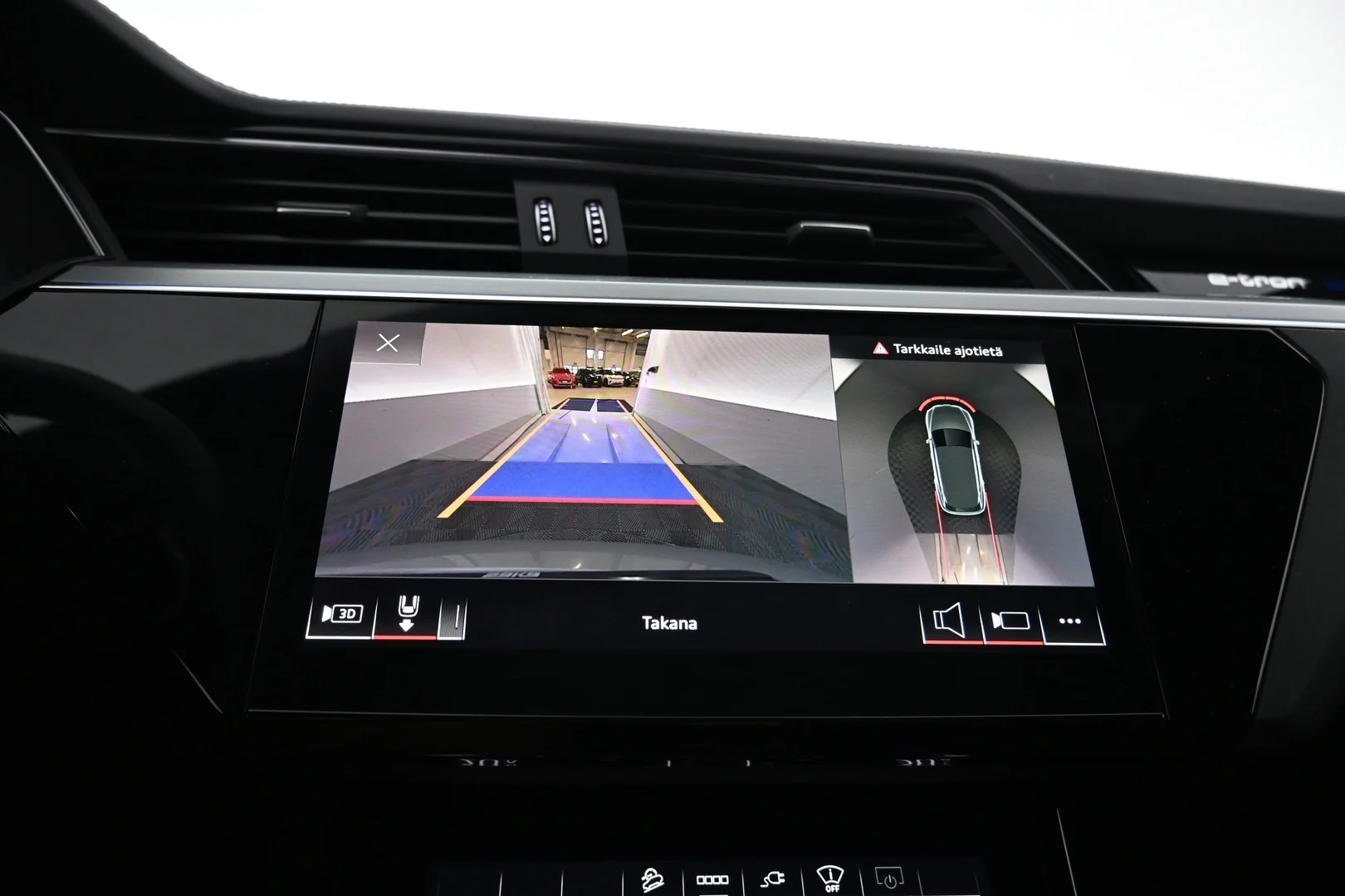 Car Image - 60AzQy0xzNASpTqDj2DUNT