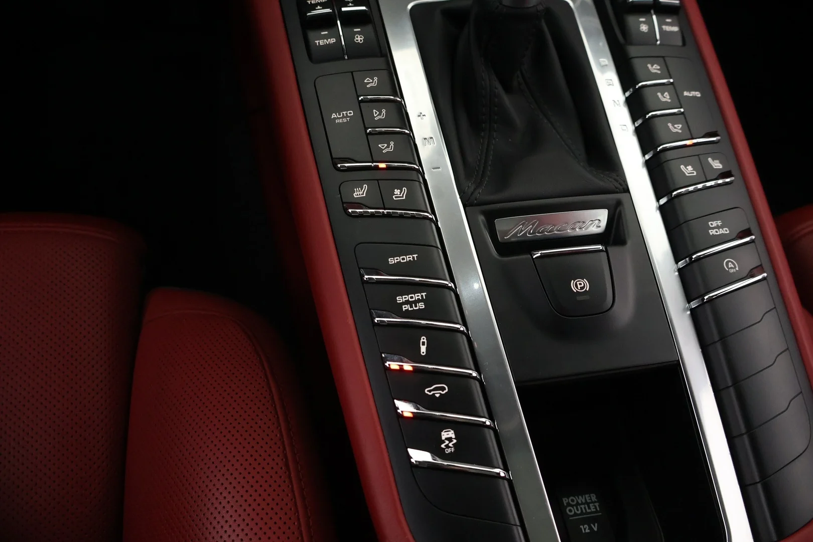 Car Image - 5amvhMTdIWAXPbyhe9Uoik