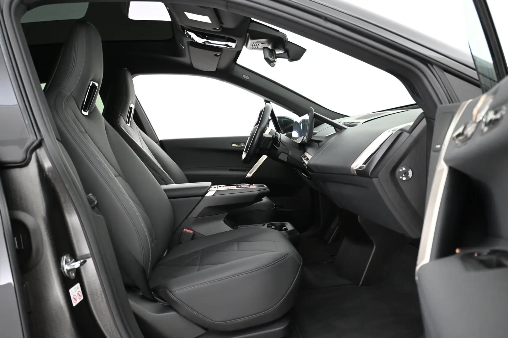 Car Image - 3haqg4N3qE4od8C3zxFC8L
