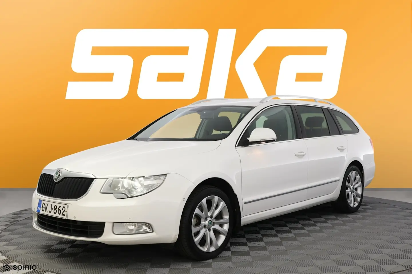 Car Image - 3th09IPSoHXlxBuwXi34r9