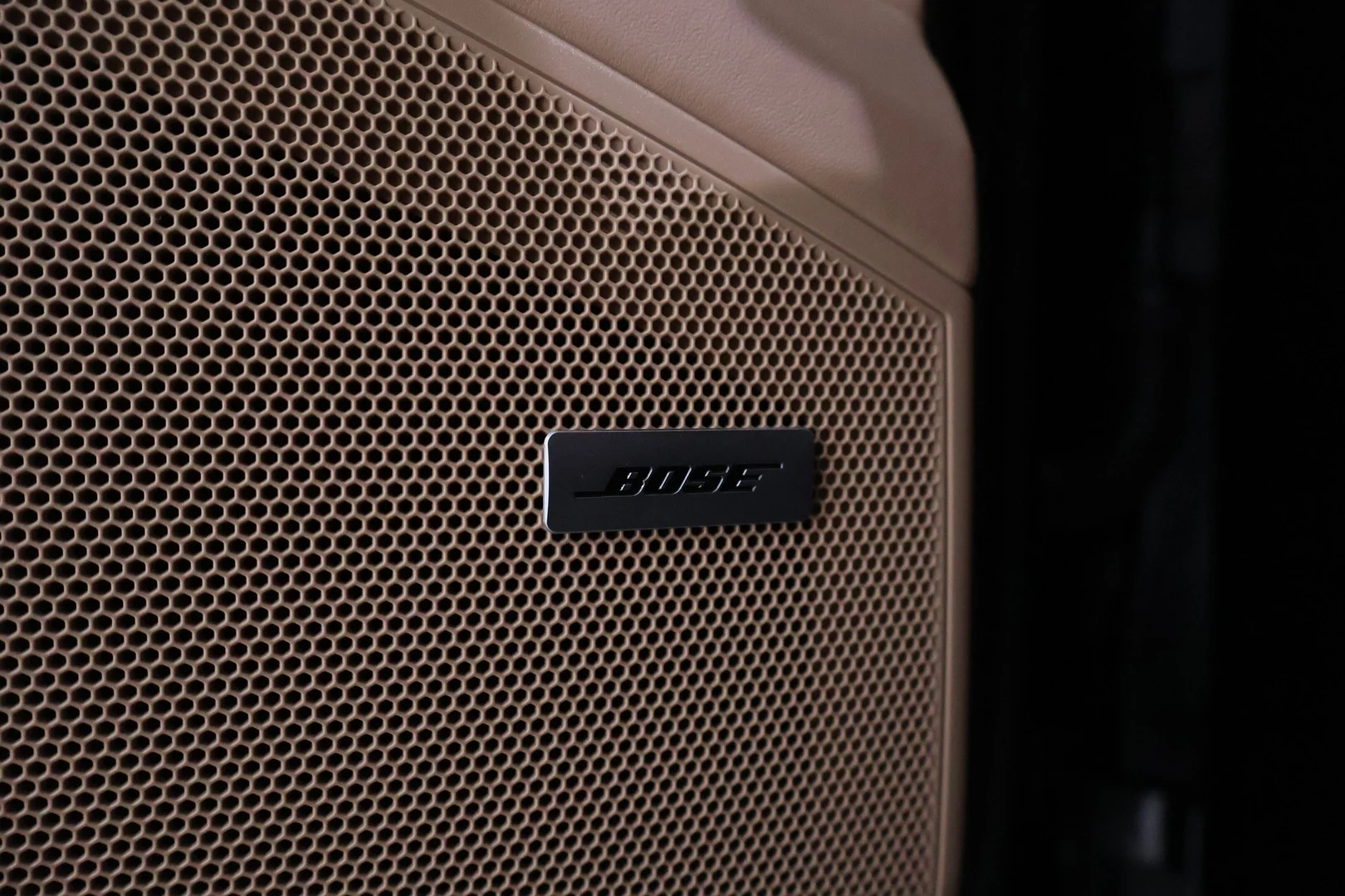 Car Image - 6D9zV74kpHLkJALF5dBby6