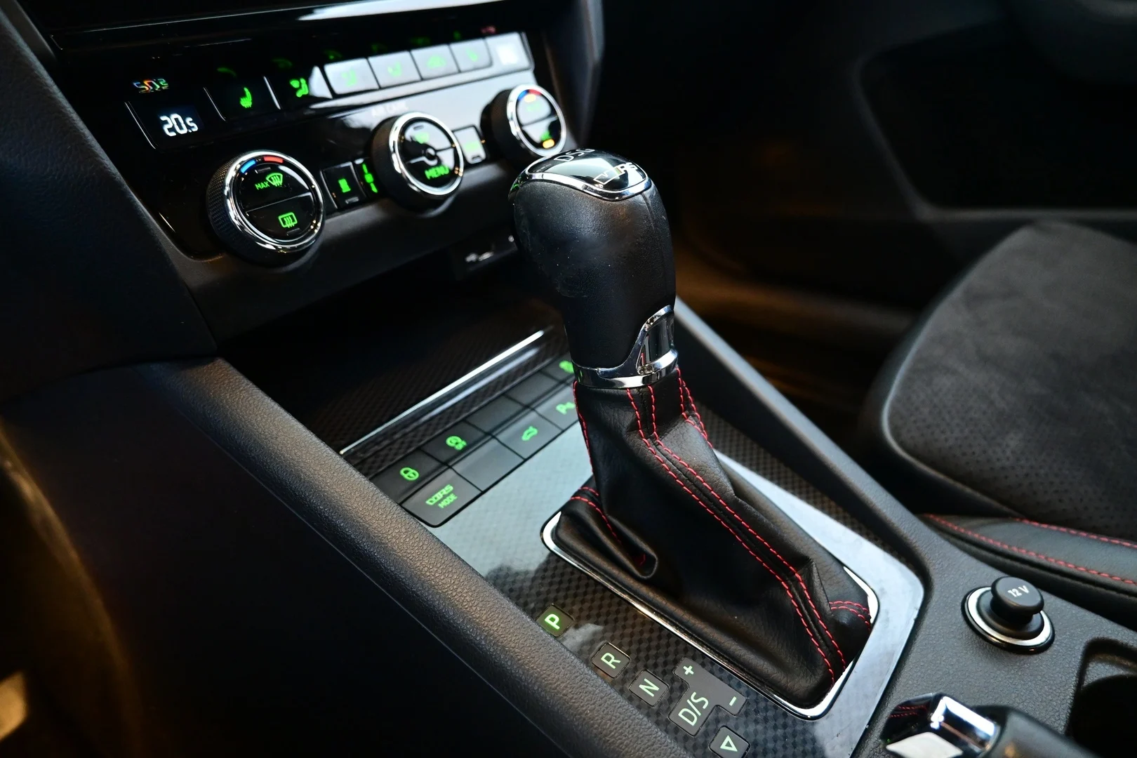 Car Image - wbpmUZoNNTCCfdasN7FB1