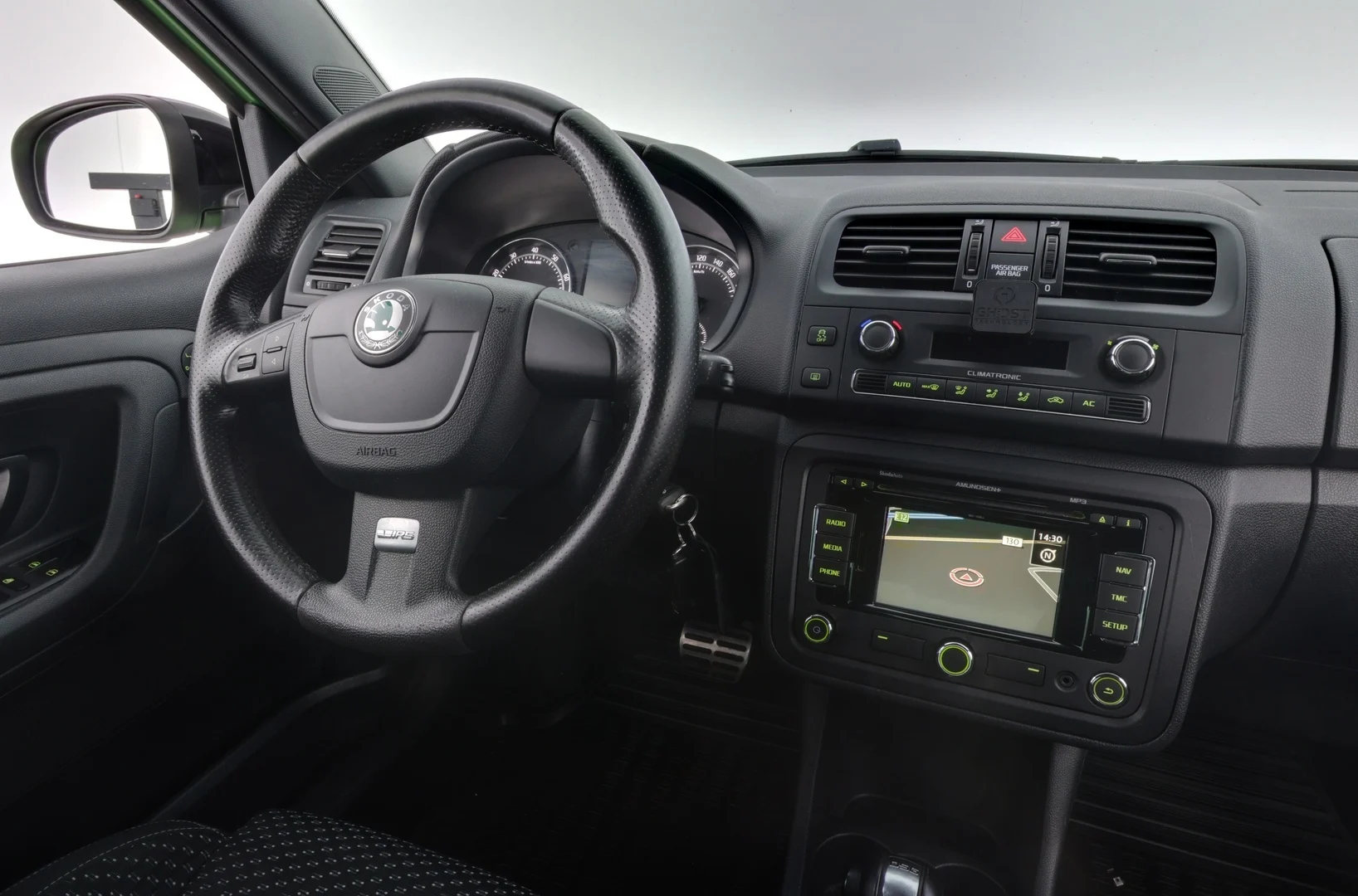 Car Image - 7nxPPHSUyoxNKuDT7phvSk
