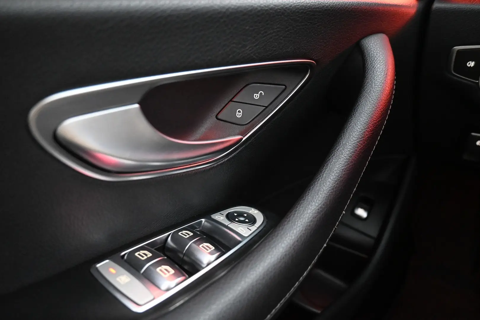 Car Image - 21YgWEP1tylFiEpQBIB64w