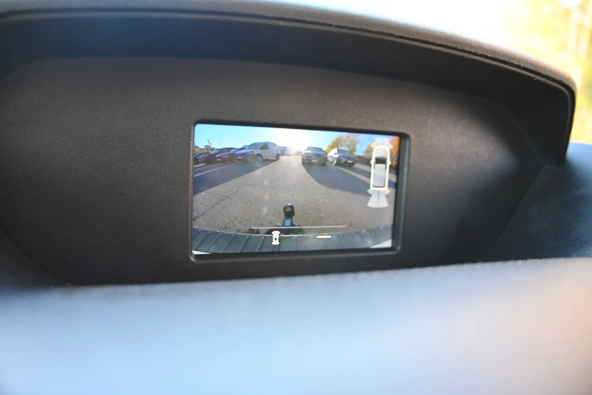 Car Image - 71YmdMi81vc3R54V2usQS