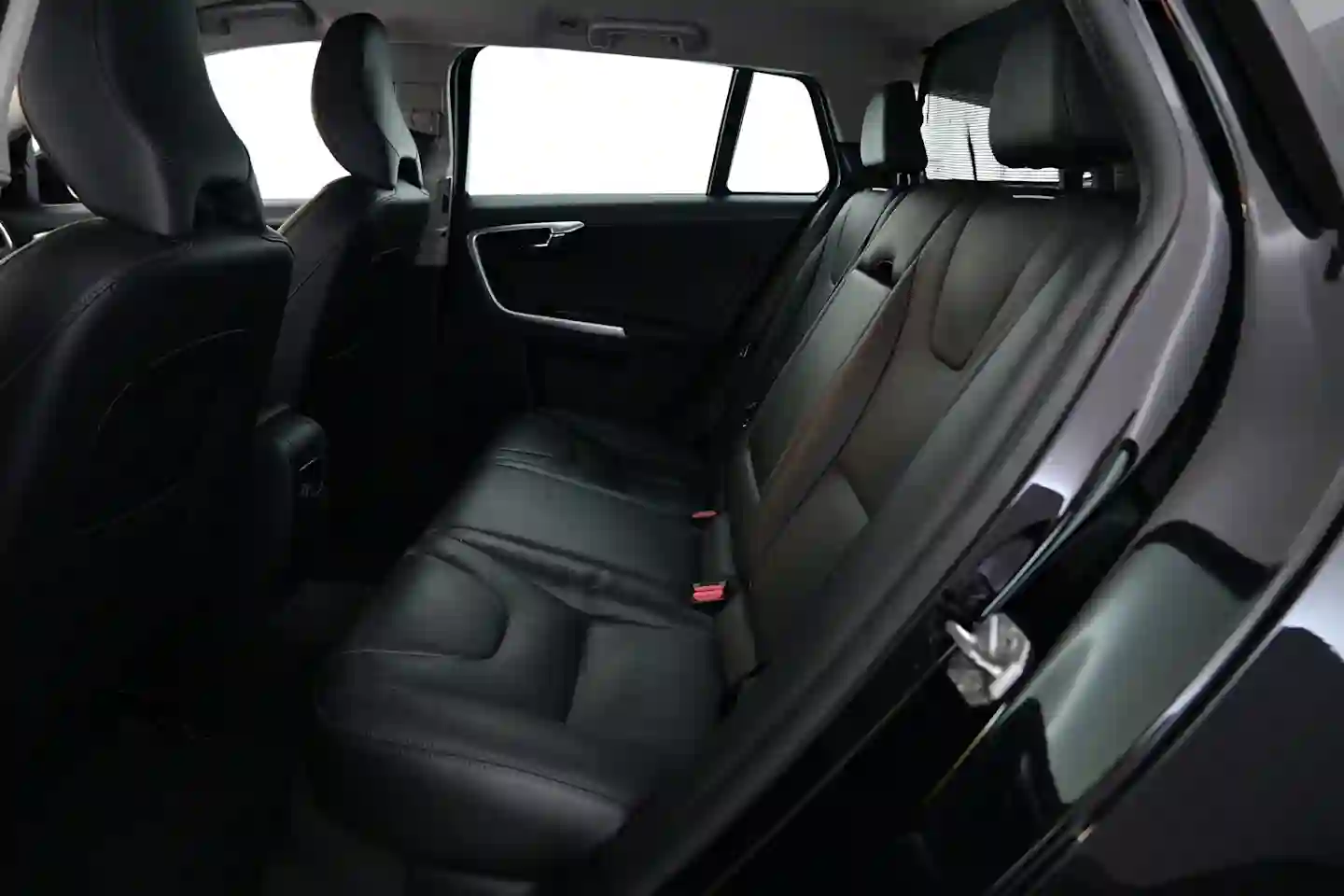 Car Image - 36klKtJqGzcHXwEURYWHwE