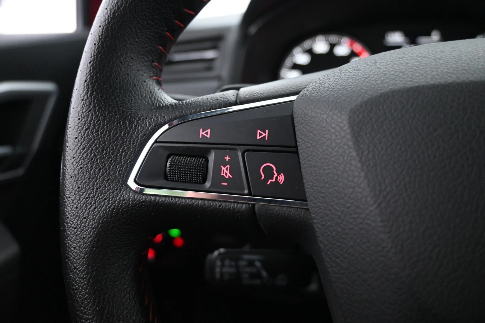 Car Image - CpVirCPwNrzqU8spvjy4T