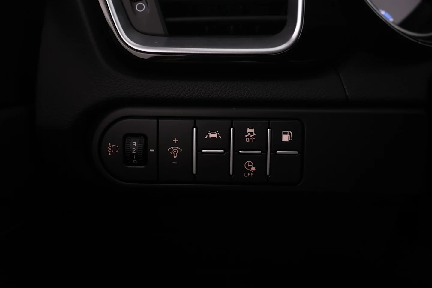 Car Image - 4Q3TXo8RCJMtmx7Tg4MCp3