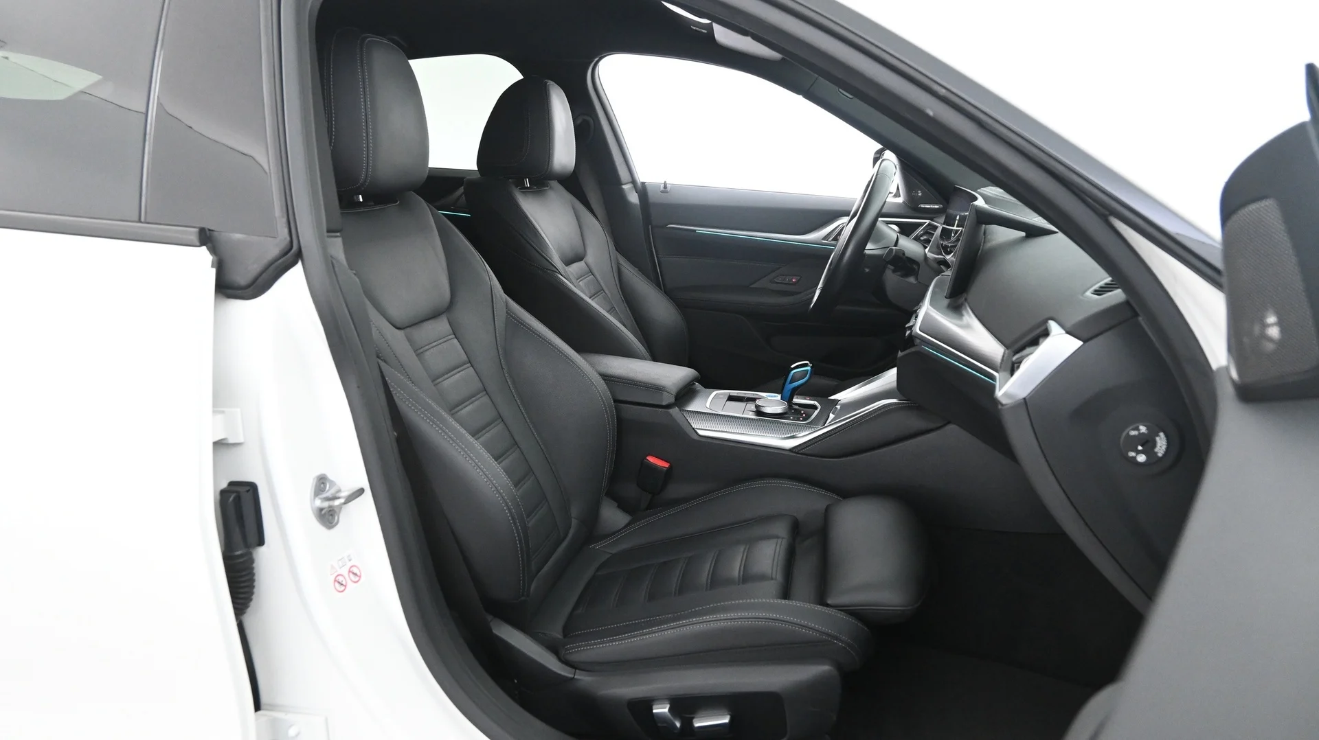 Car Image - 66OtdnNyVNUeOIpcVy0j02
