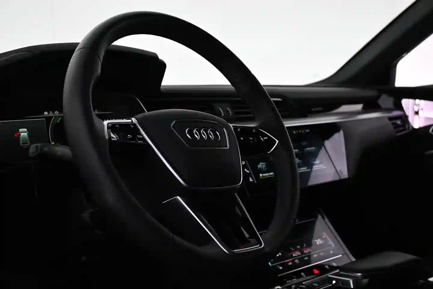 Car Image - 3SeTrWVFpMxFcxx8TpHywU