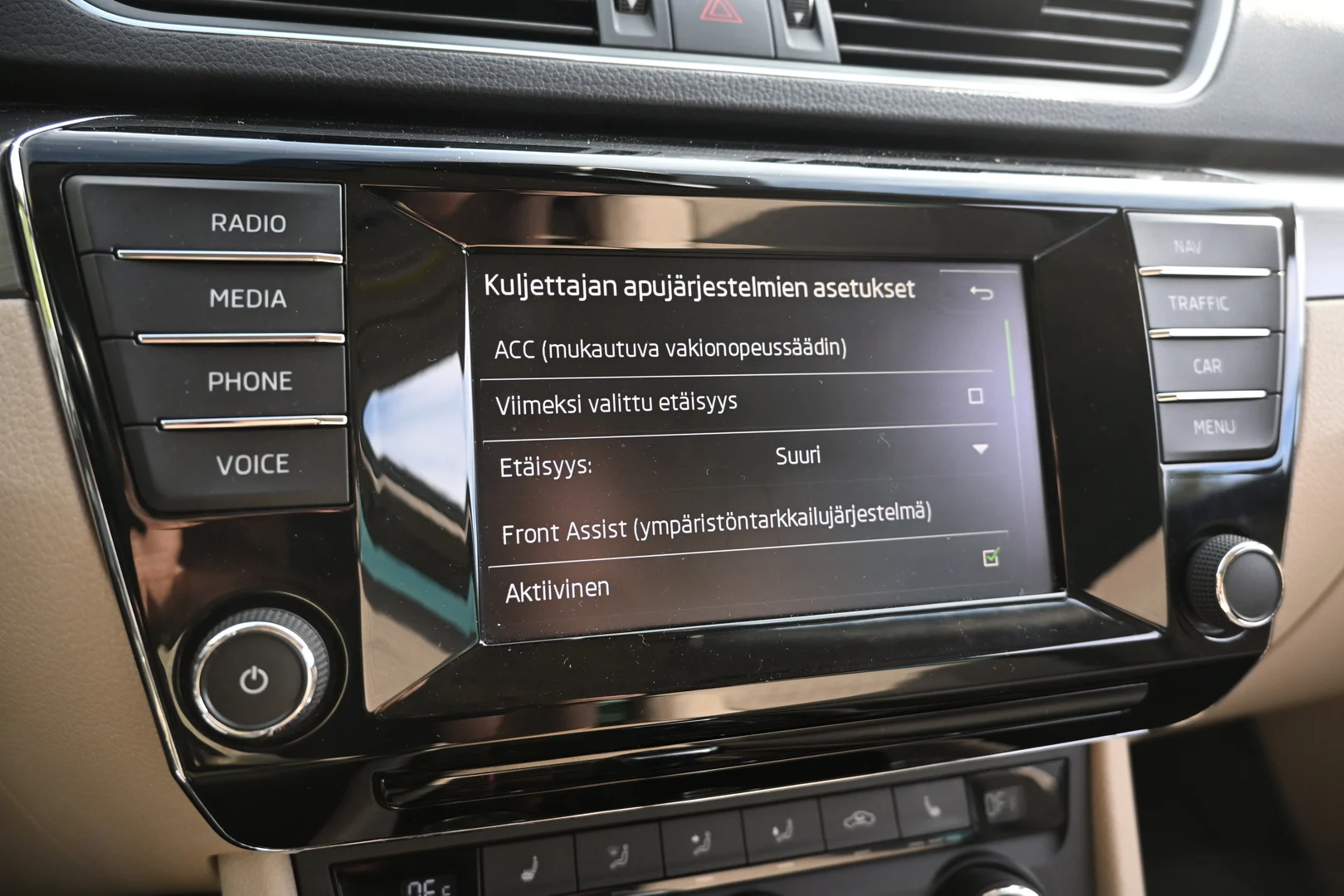 Car Image - 35c45gwHClb28VkxVojTIU