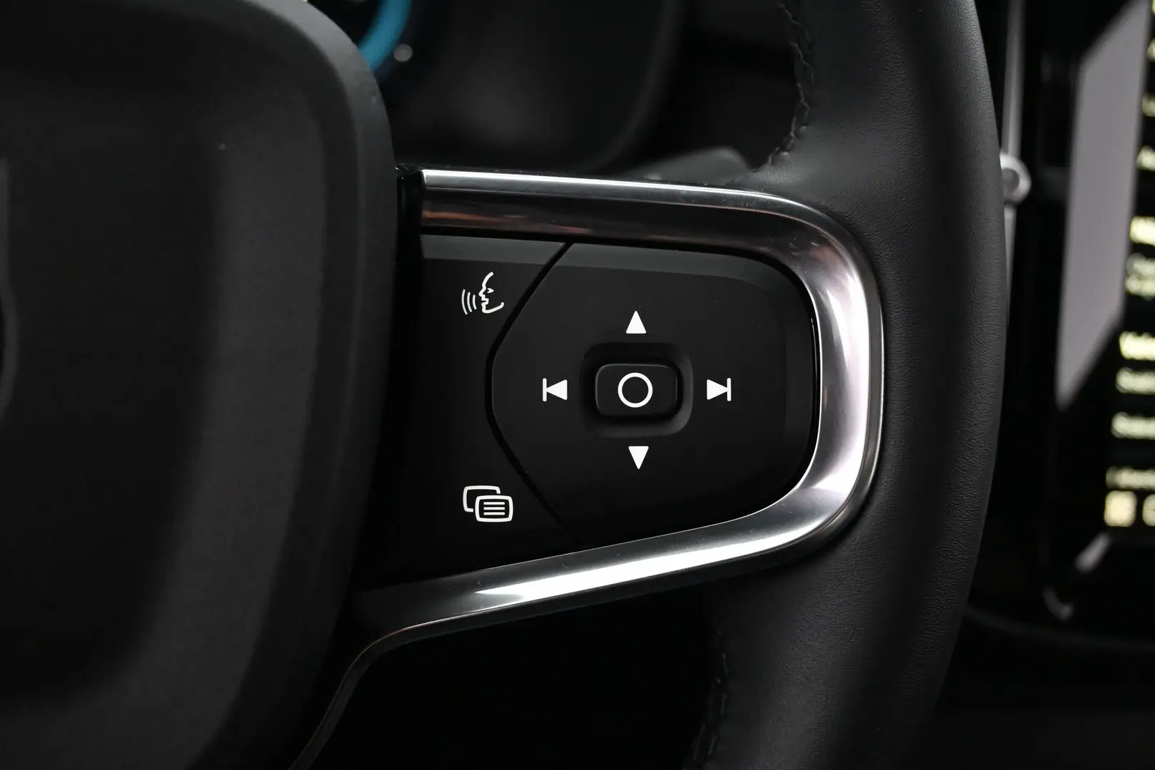 Car Image - 7bbmVcsAXYnaMfH9sCVwgH
