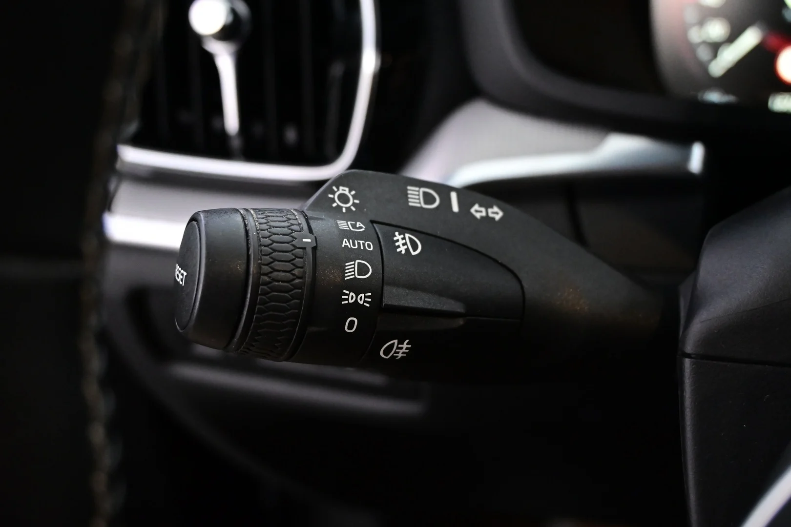 Car Image - 6tdxopTJumDh7j9t51Fyu