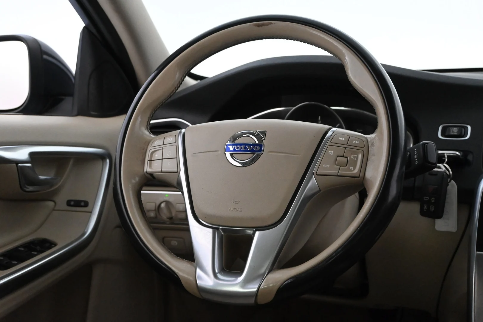 Car Image - kGJS473y6Cvb5cy8QhDmN