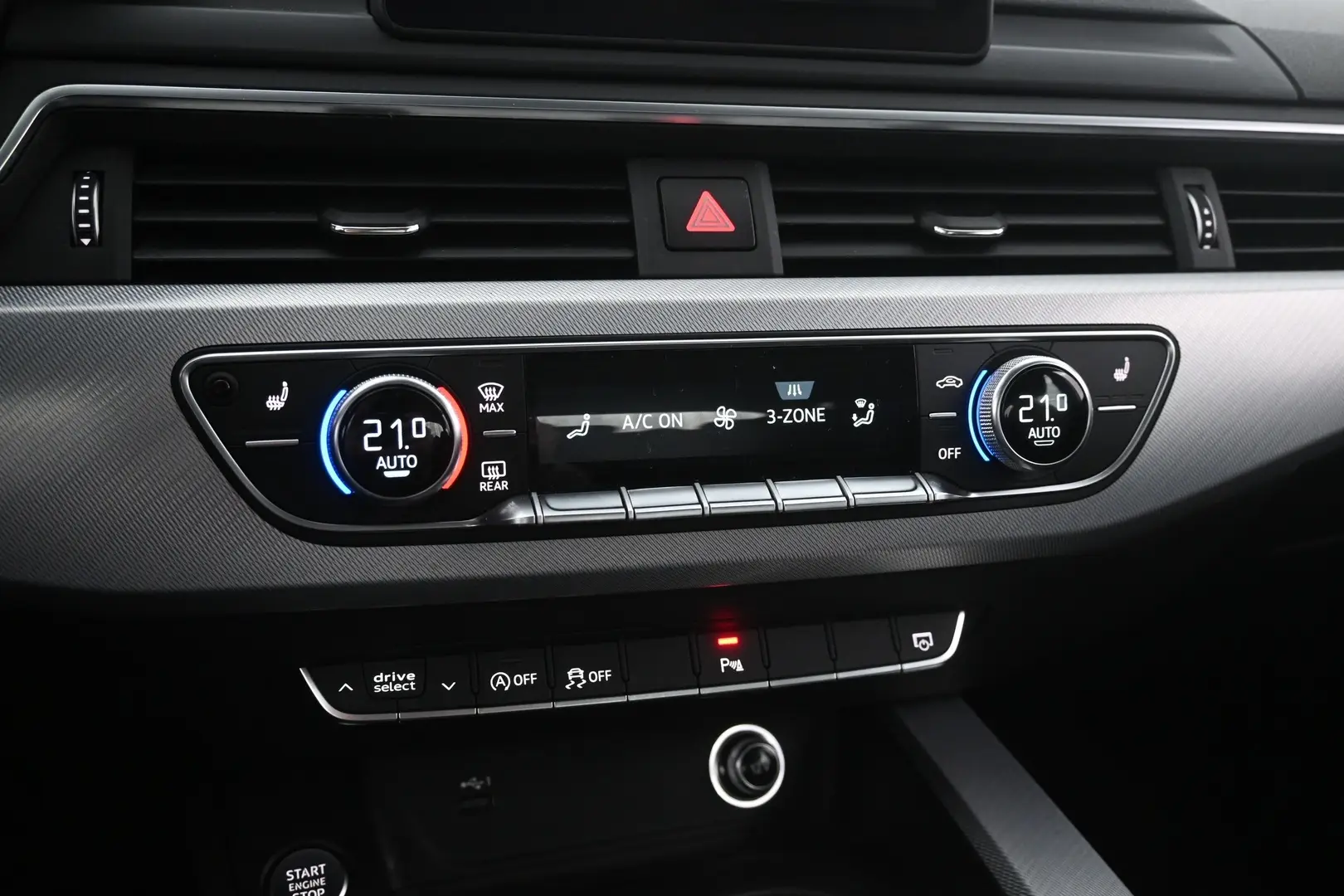 Car Image - 3JojwyISa18hxrVDrm4R1A