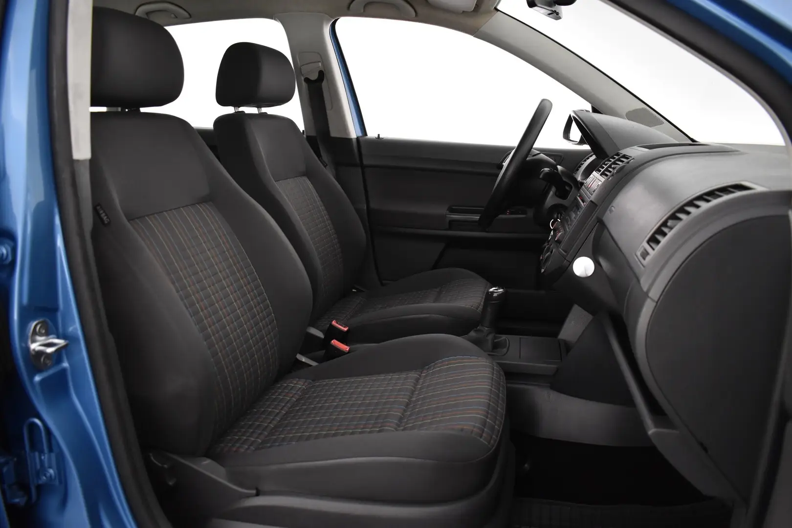 Car Image - HHbzOpG7ARwoLhPEkYt8i