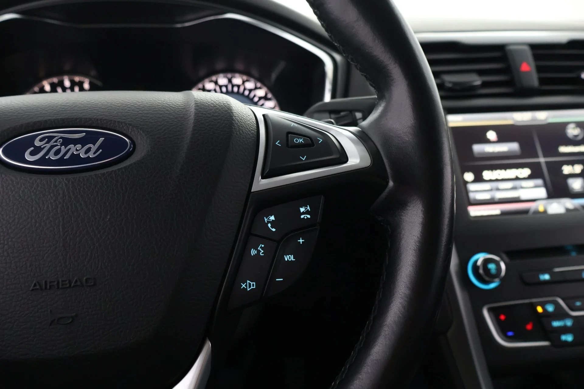 Car Image - C0pD4PJFpZUzNSGT8JbLX