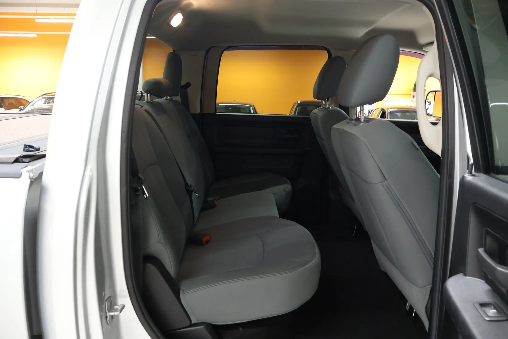 Car Image - 6qItTt50AlyiAfBUHX4DpZ