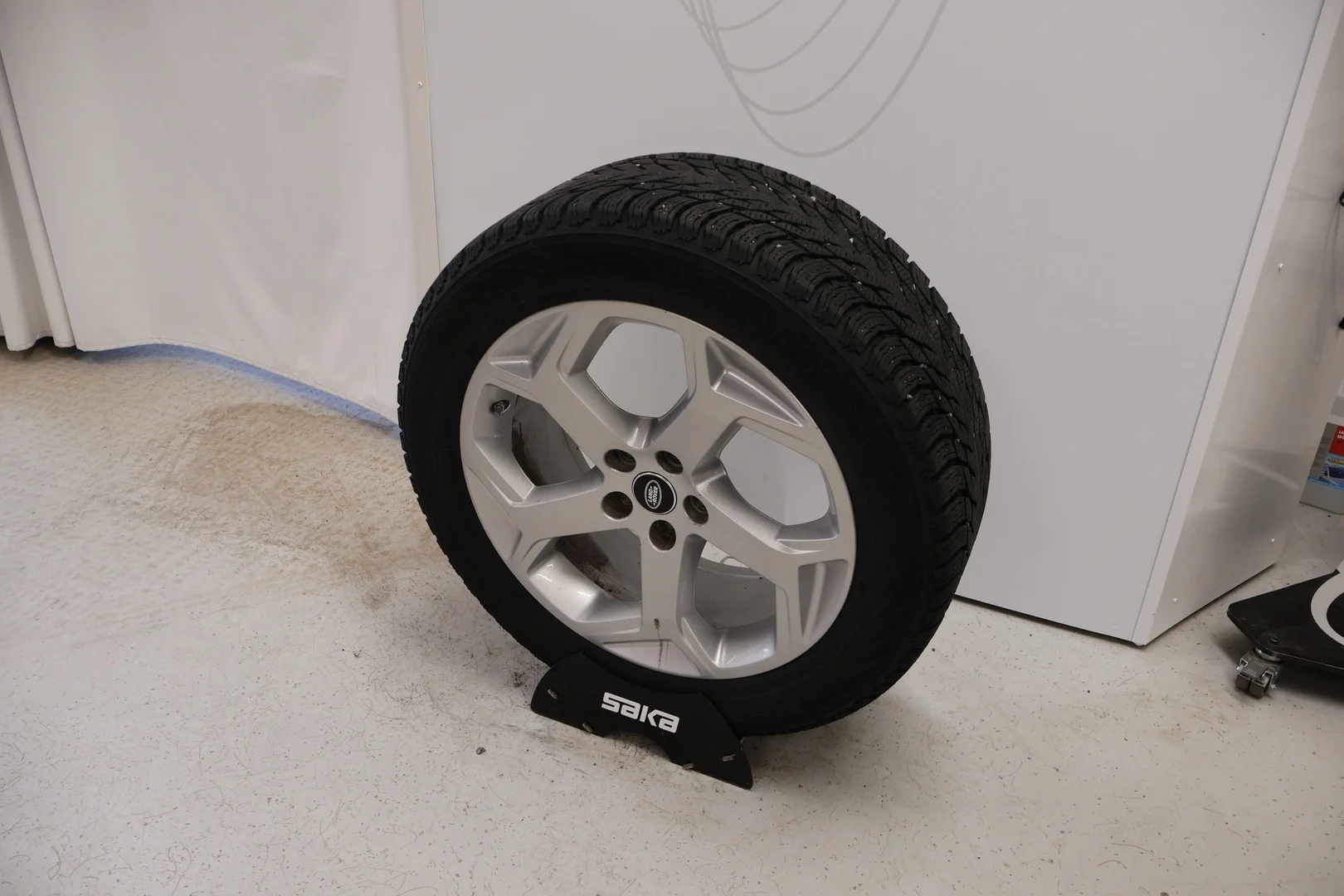 Car Image - 1fV3sgBhdwh82Hho9hR81m