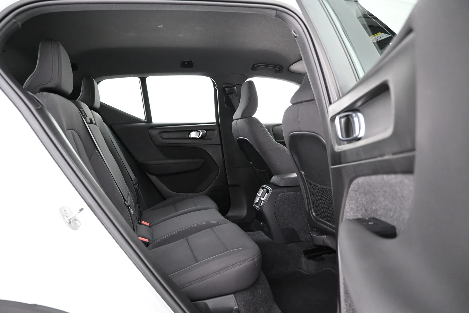 Car Image - 6gEuTkhklMGFr6CV0WwyPG