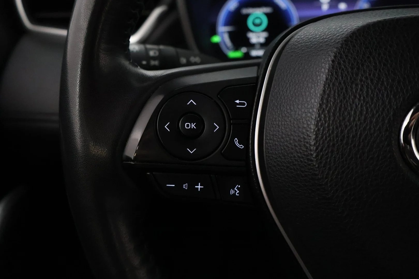 Car Image - 2C9uWxORnnvc0LaiQmbrWg