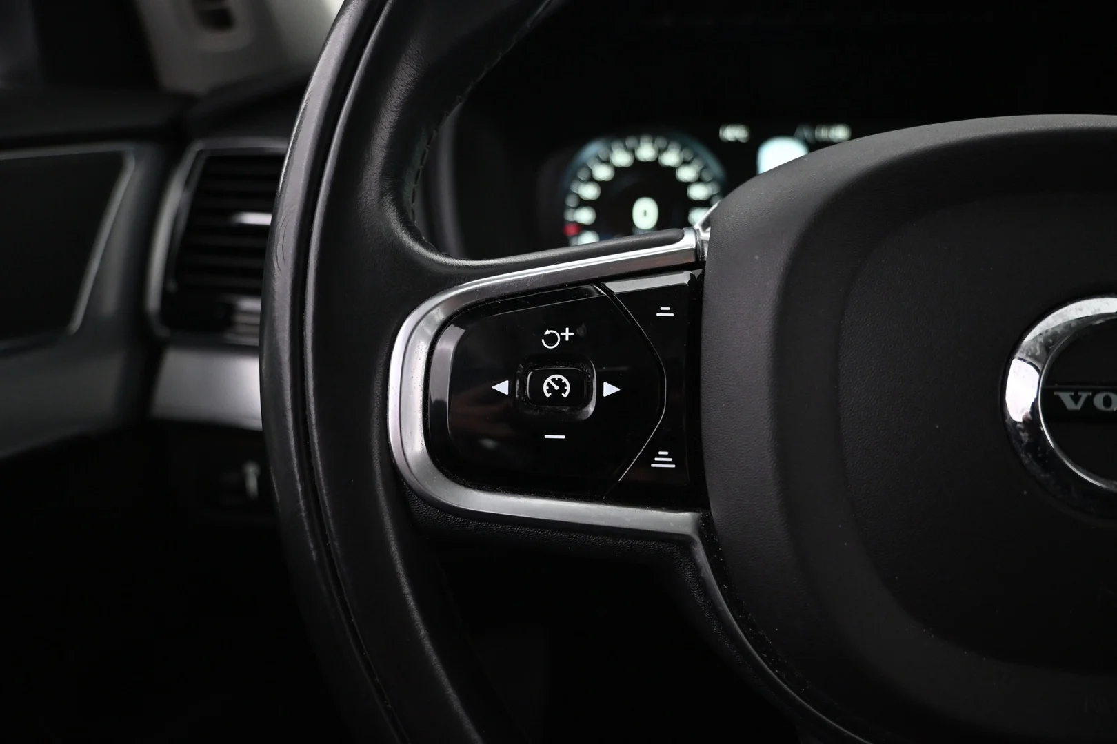 Car Image - 4cBI5dg0iqDBJnJIv8VMpw