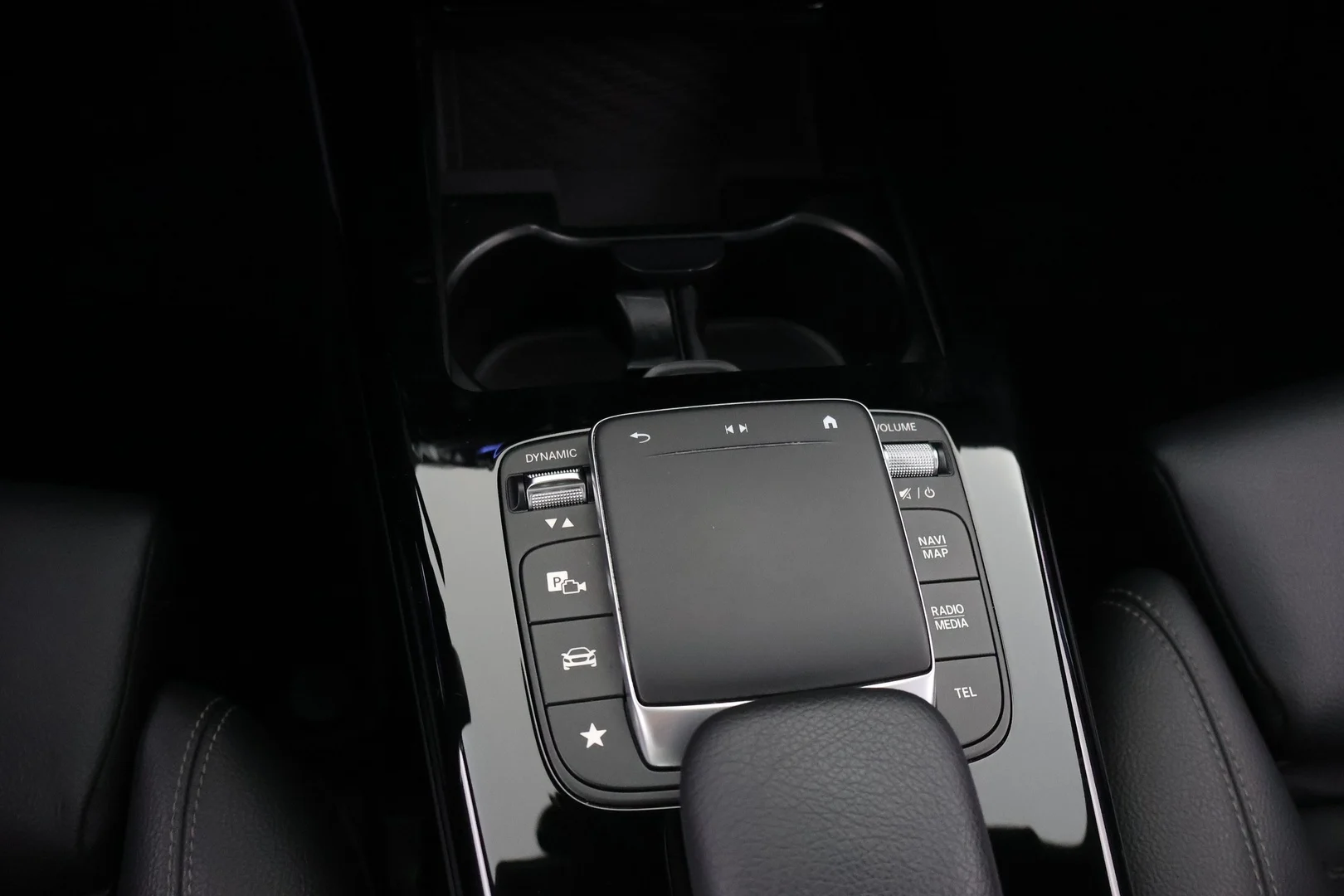 Car Image - 3DMk8BRtbcMttxaGJ1rmMV