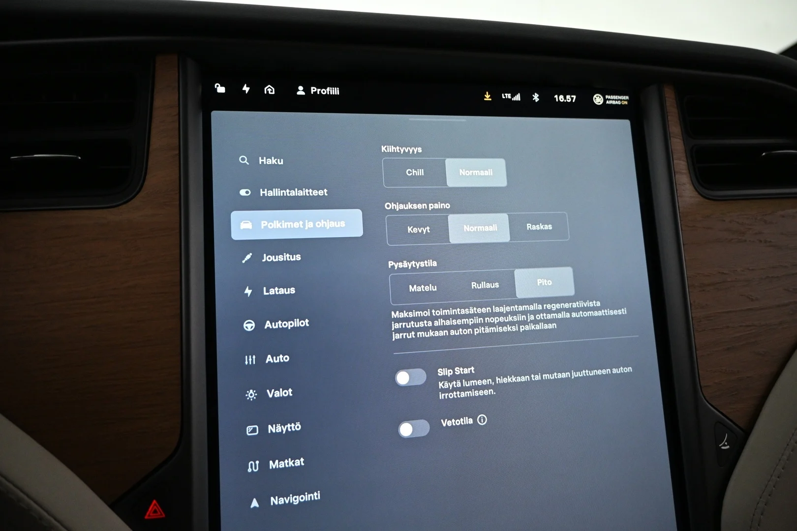 Car Image - 6071JXdJn50XHSvHLWEOq8