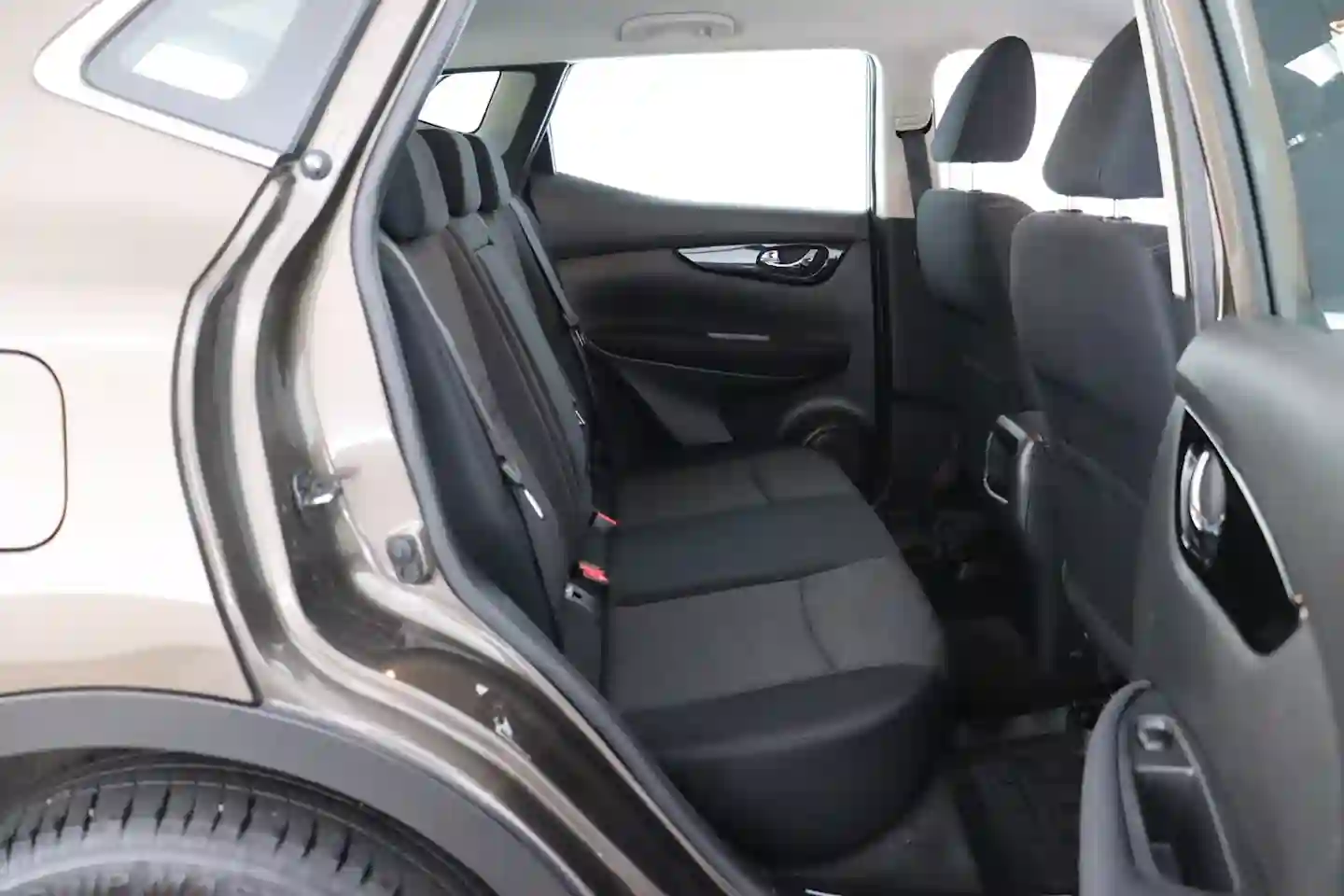 Car Image - 3Hs2nZoUeILBt8pUlAzxw8