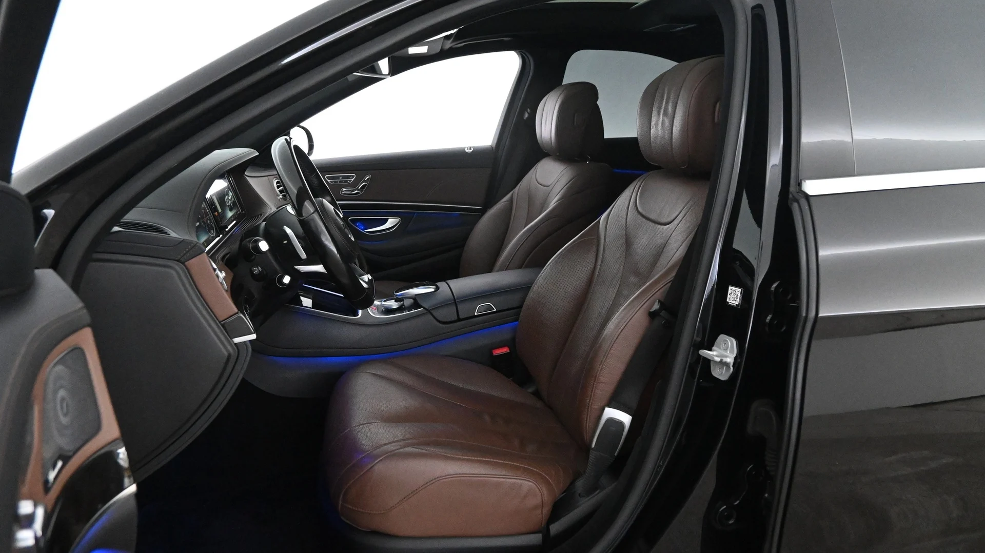 Car Image - 2GkUFmKD7mCHr6VaM15SOM