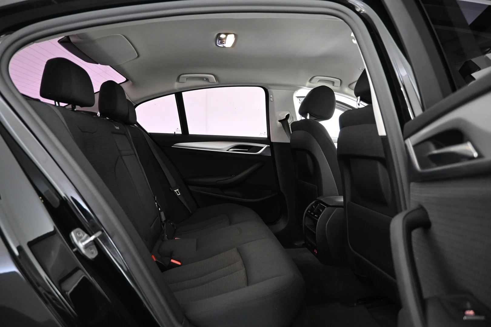 Car Image - 7JbLhQZCI1xokE0fqrFq01