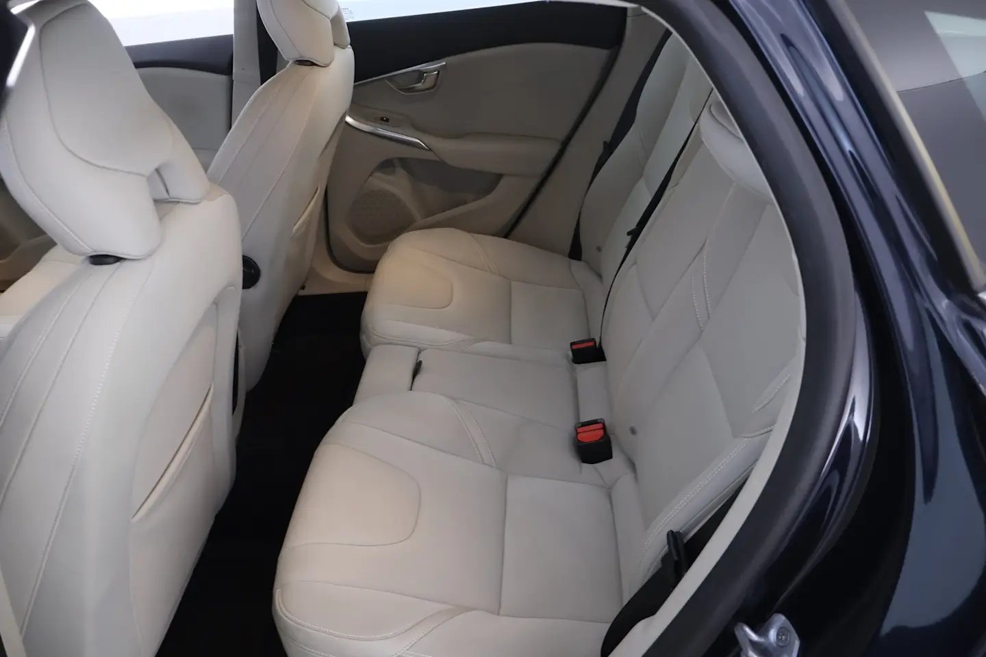 Car Image - 3UMfZqDxBKi8E8XAH27PTI