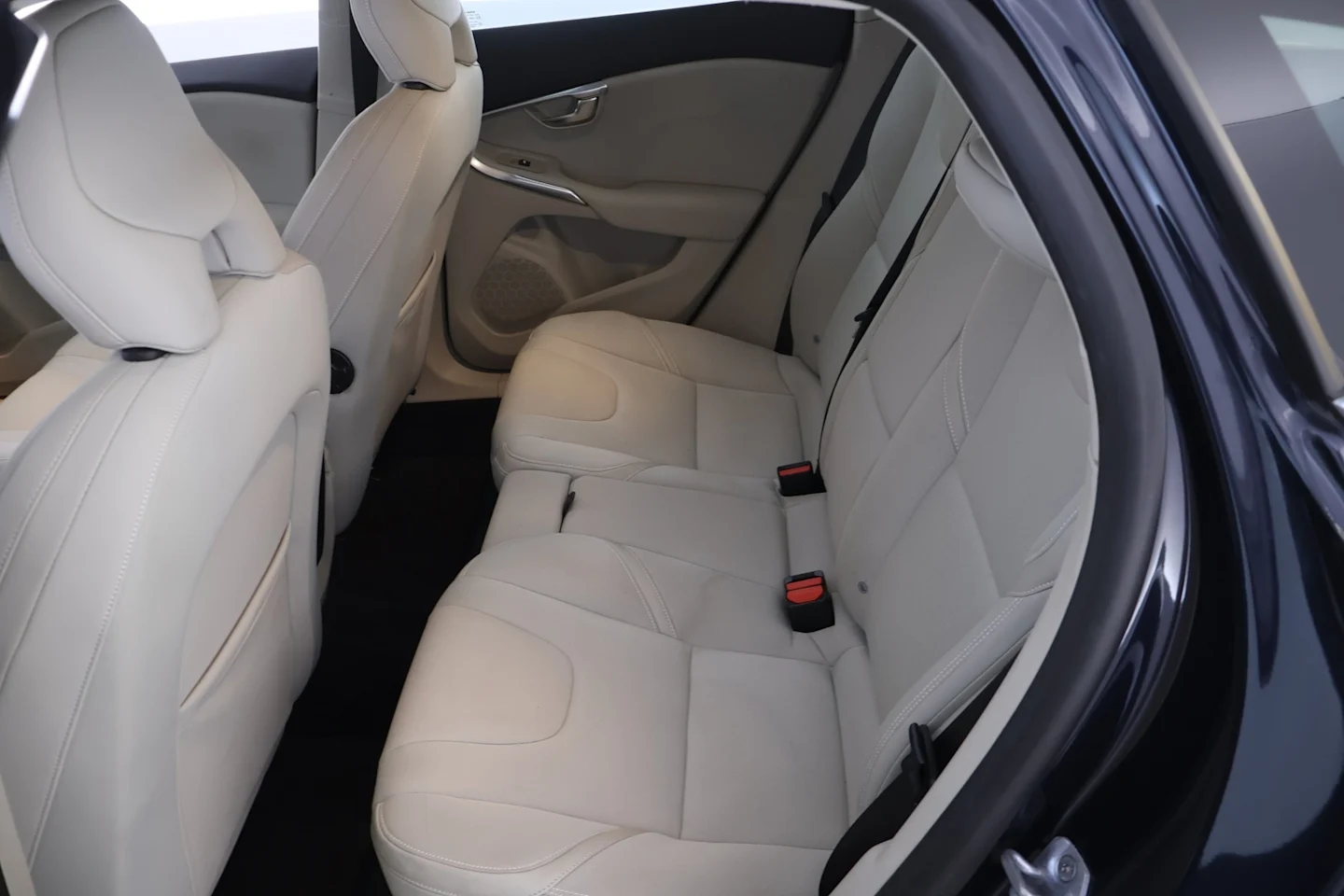 Car Image - 3UMfZqDxBKi8E8XAH27PTI