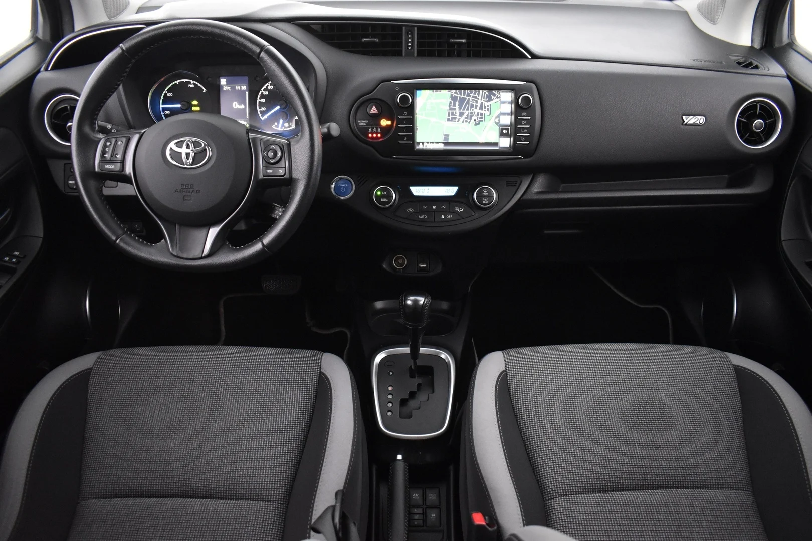 Car Image - 3aYu0Jfwabw4Lfz19jHwXx