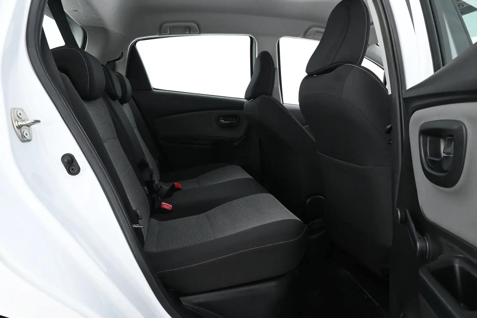 Car Image - 7Hv9gjzARlqtzPF3TknKdc